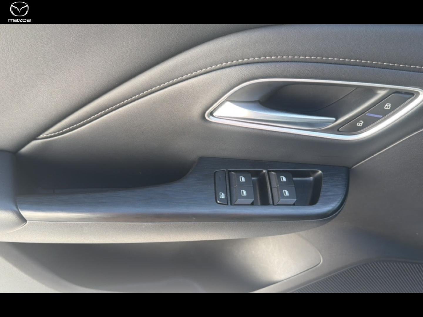 mg - Visuel 11