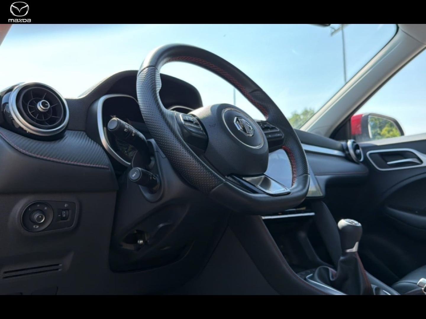 mg - Visuel 10